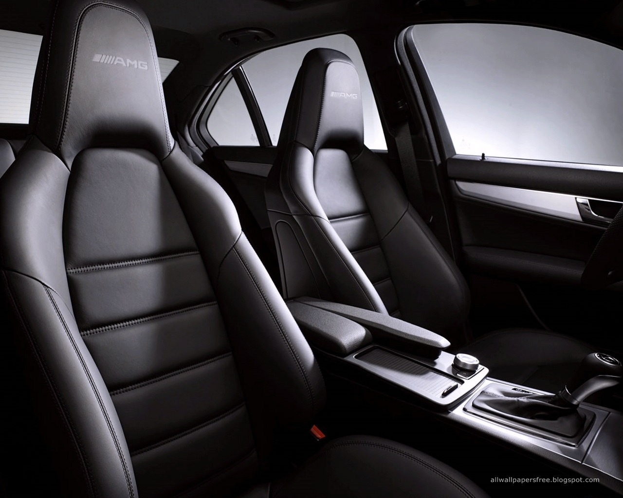 Mercedes benz wallpapers