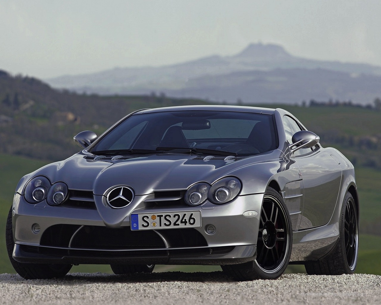 Mercedes benz wallpapers