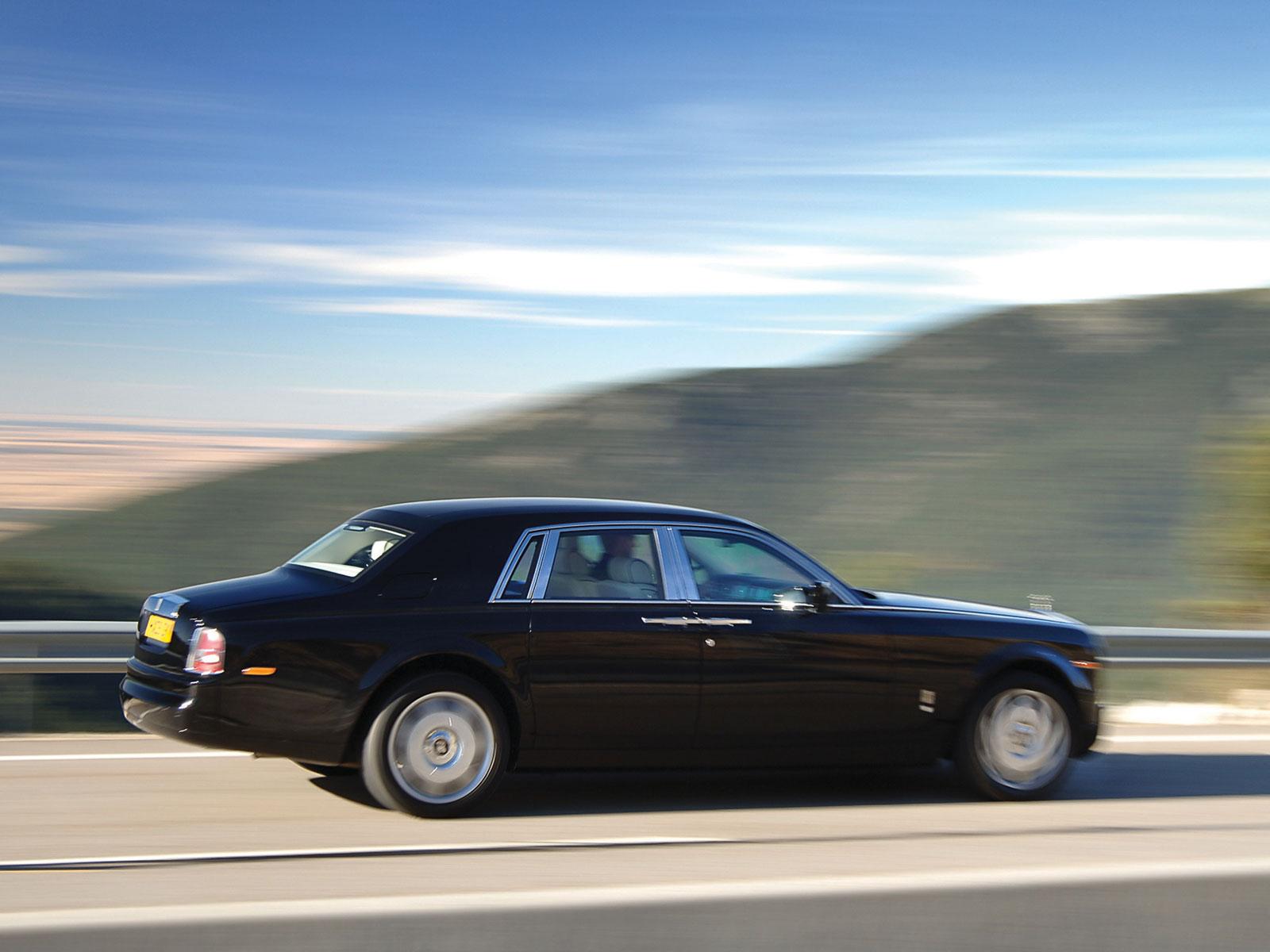 Rolls royce phantom wallpapers