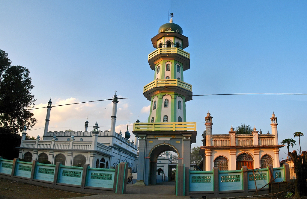 Islamic building