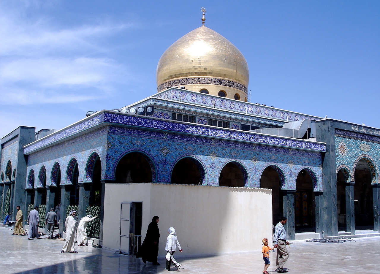 Islamic building