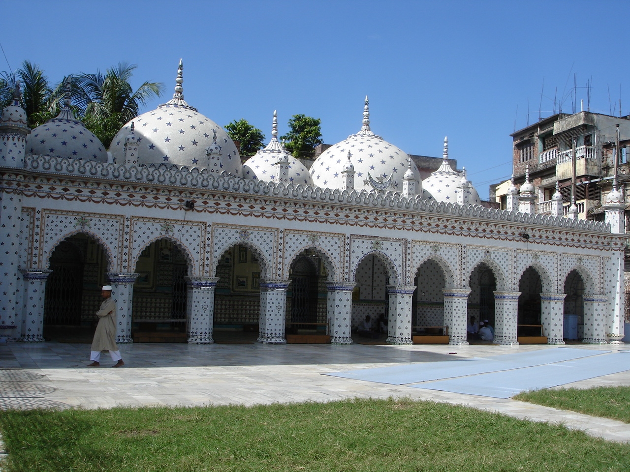 Islamic building