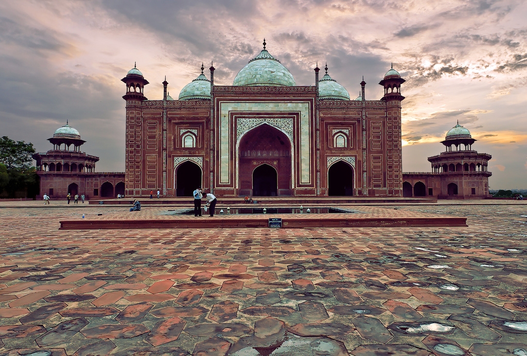 Islamic building wallpapers