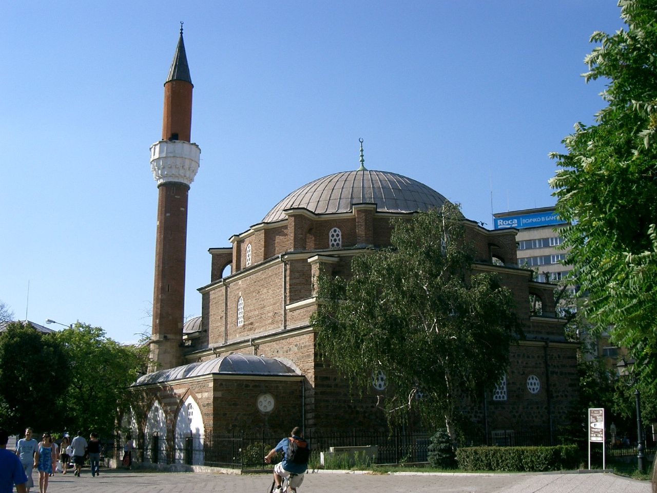 Islamic building